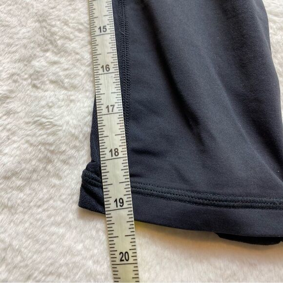 Lululemon Capri Length Ruched Sides Leggings Size 6 - Picture 9 of 11
